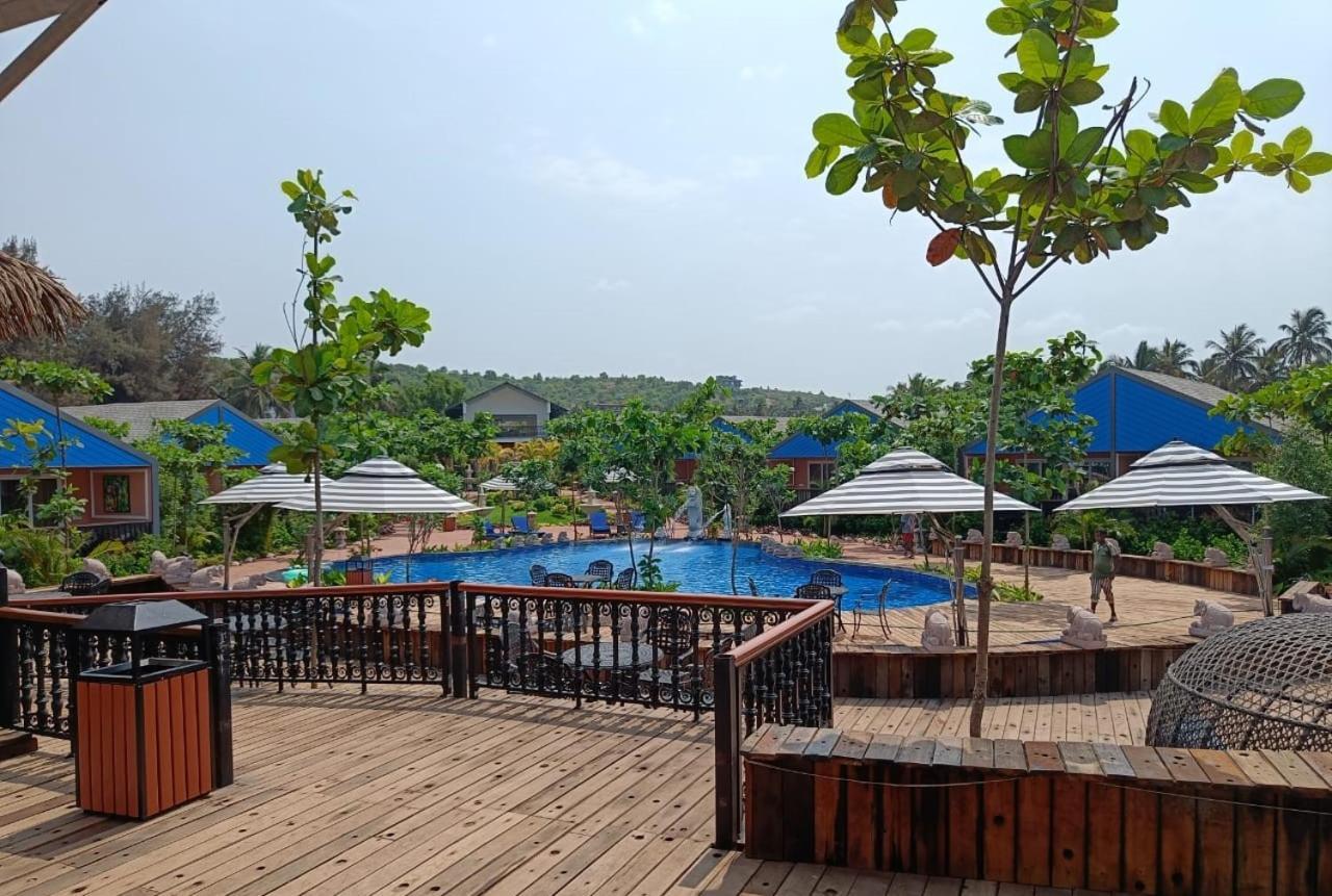 Mayfair On Sea, Morjim Beach, Goa Ngoại thất bức ảnh