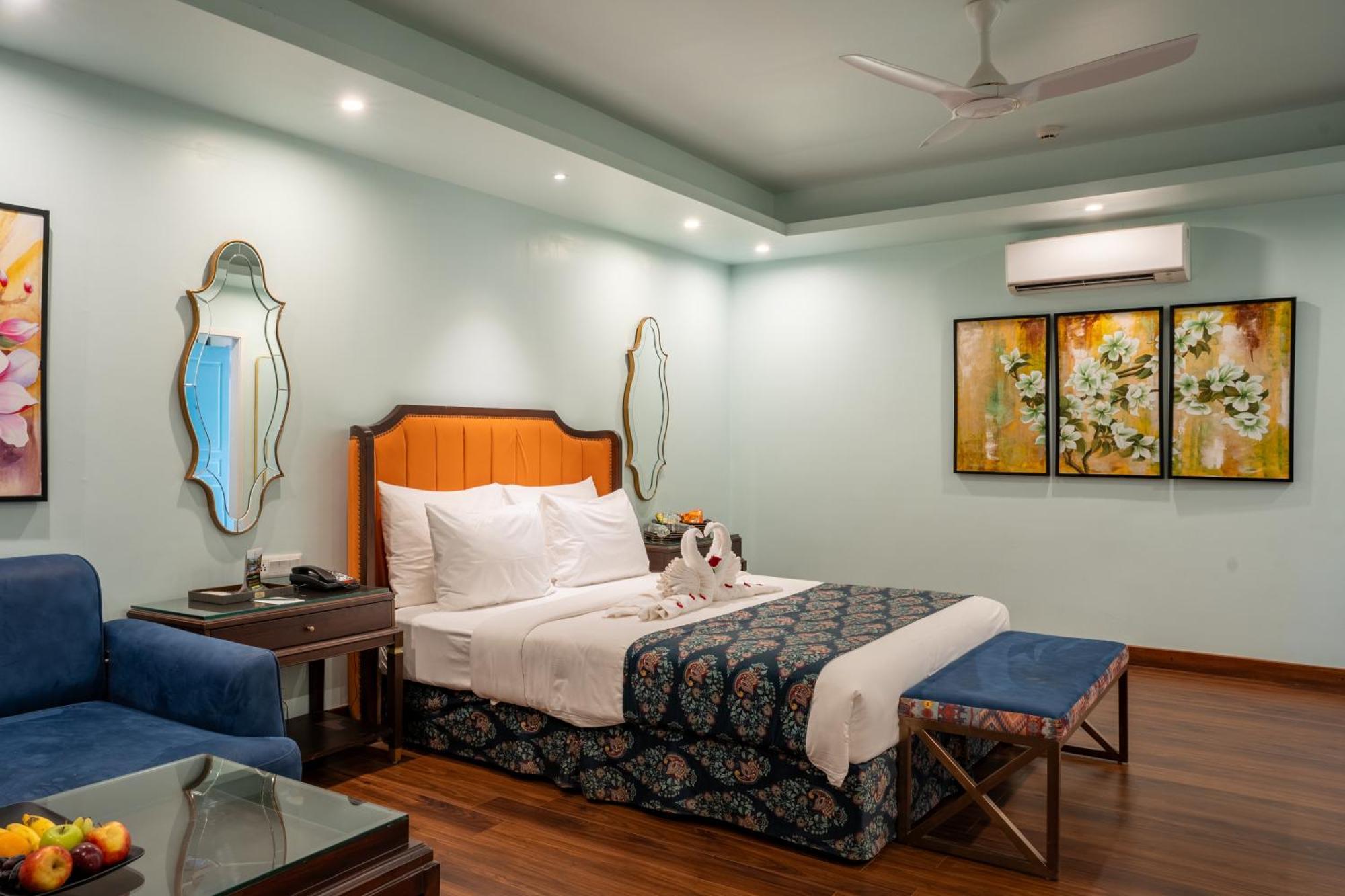Mayfair On Sea, Morjim Beach, Goa Ngoại thất bức ảnh